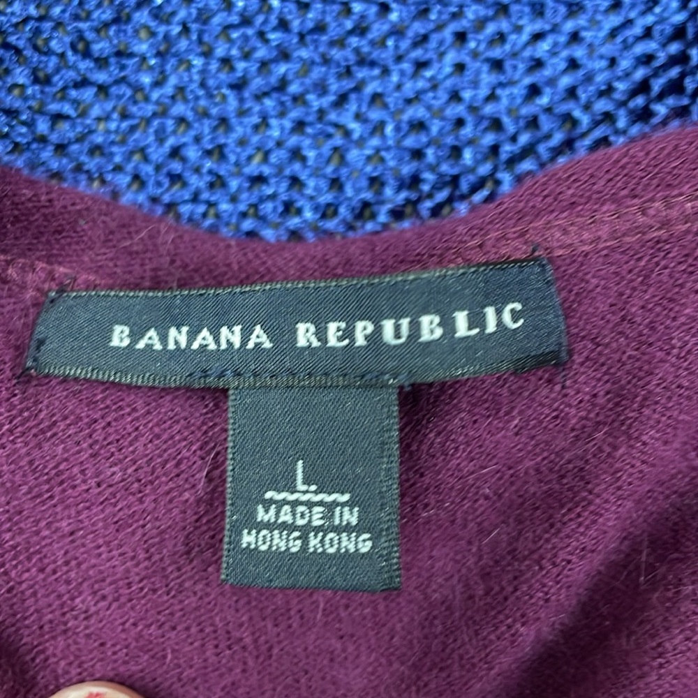 Banana Republic Angora Blend lightweight sweater, plum, size Large - Picture 5 of 6